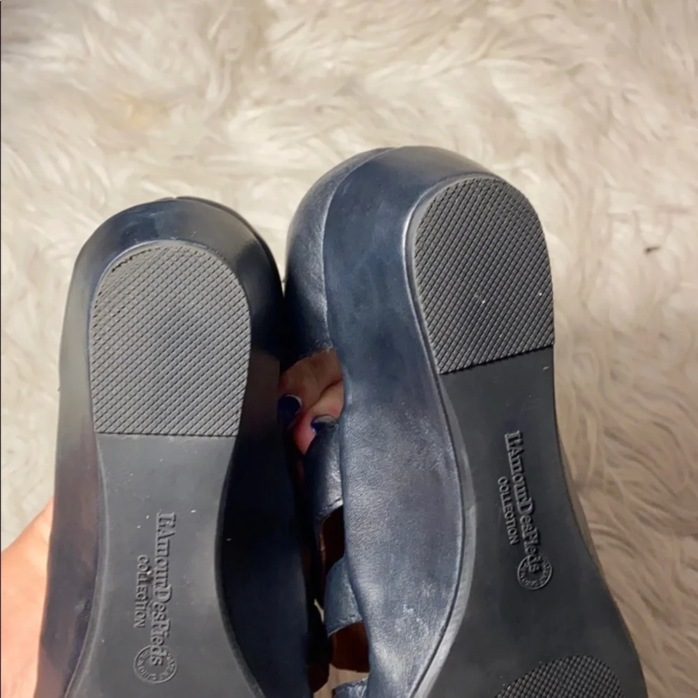 L’Amour DesPieds Leather Wedges